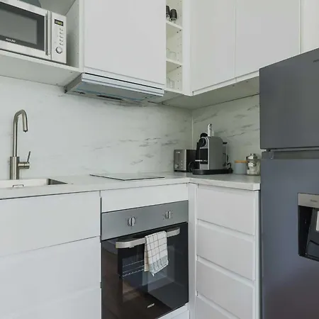 Charming Apartment-1br-3p-ternes